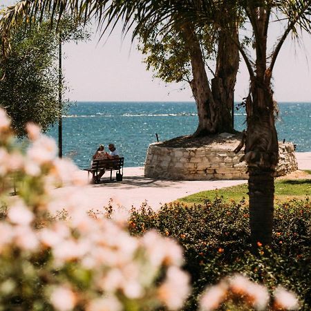 The Salnik Beach Apartment Λεμεσός Εξωτερικό φωτογραφία