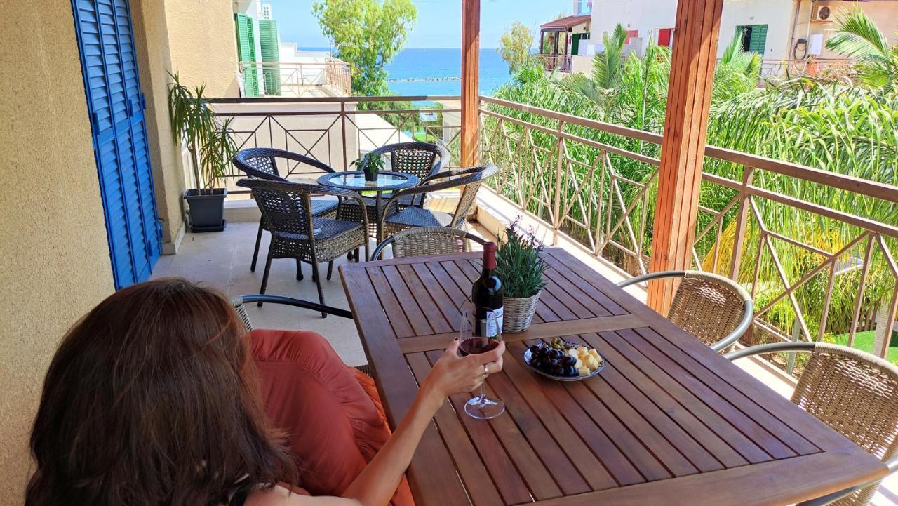 The Salnik Beach Apartment Λεμεσός Εξωτερικό φωτογραφία