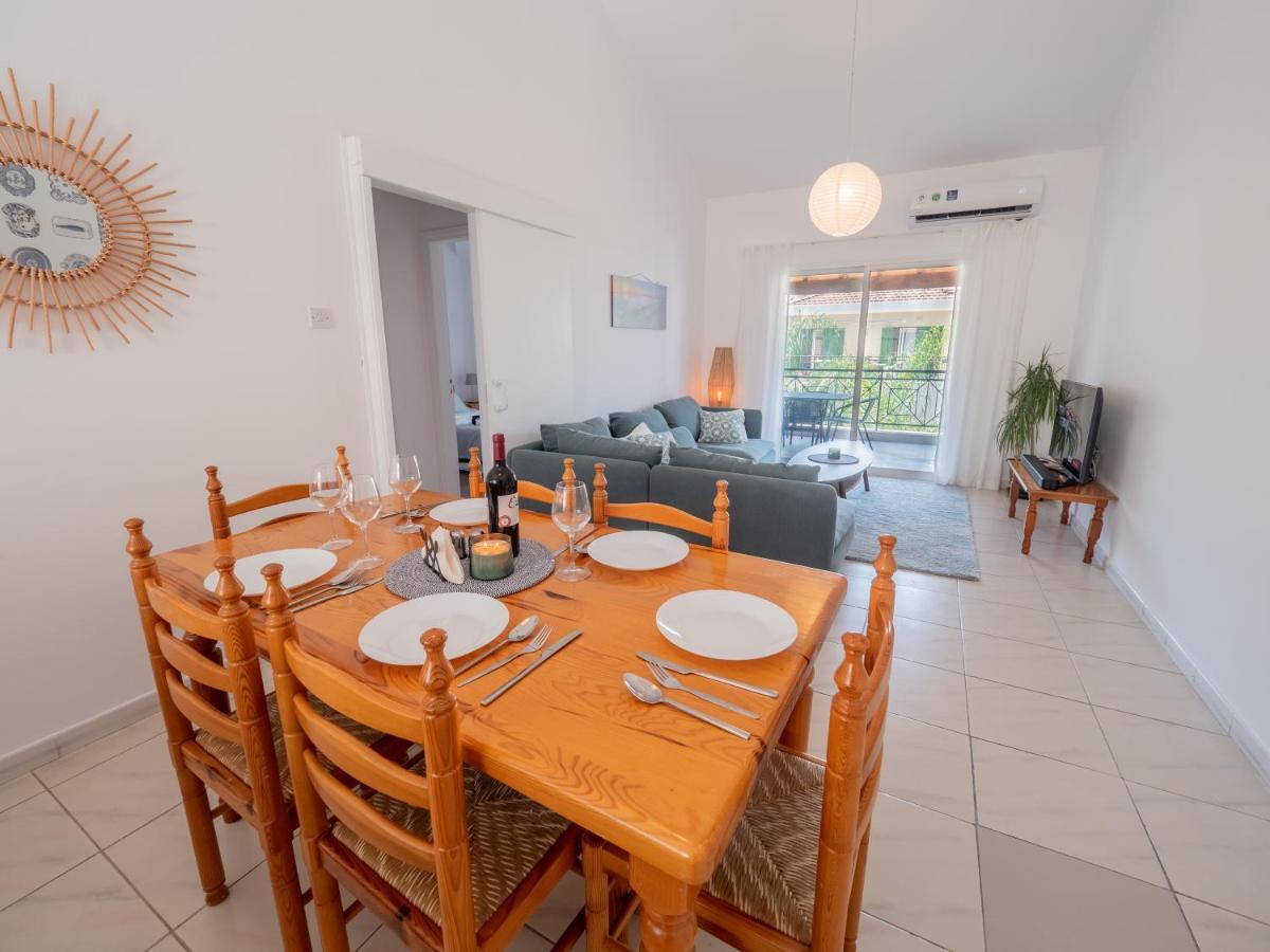 The Salnik Beach Apartment Λεμεσός Εξωτερικό φωτογραφία